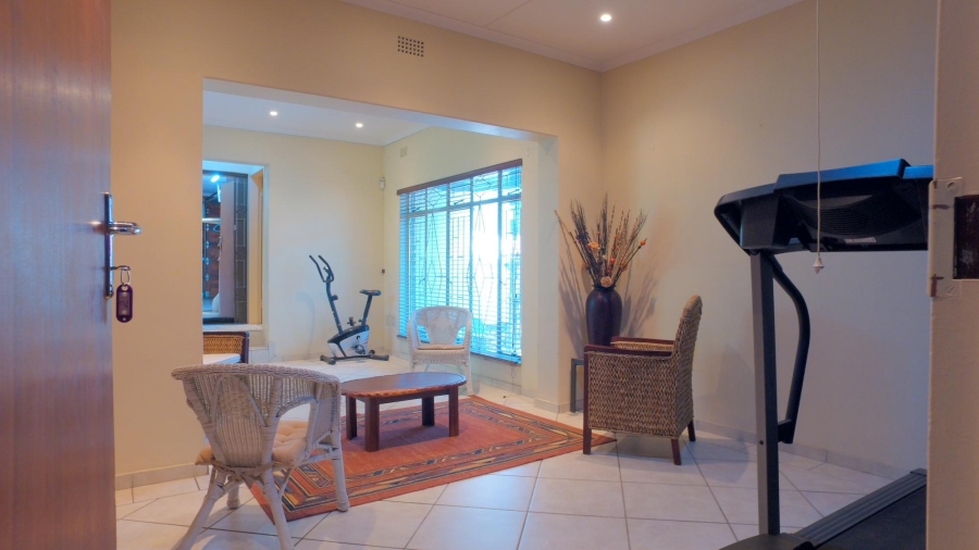 4 Bedroom Property for Sale in Safari Gardens North West